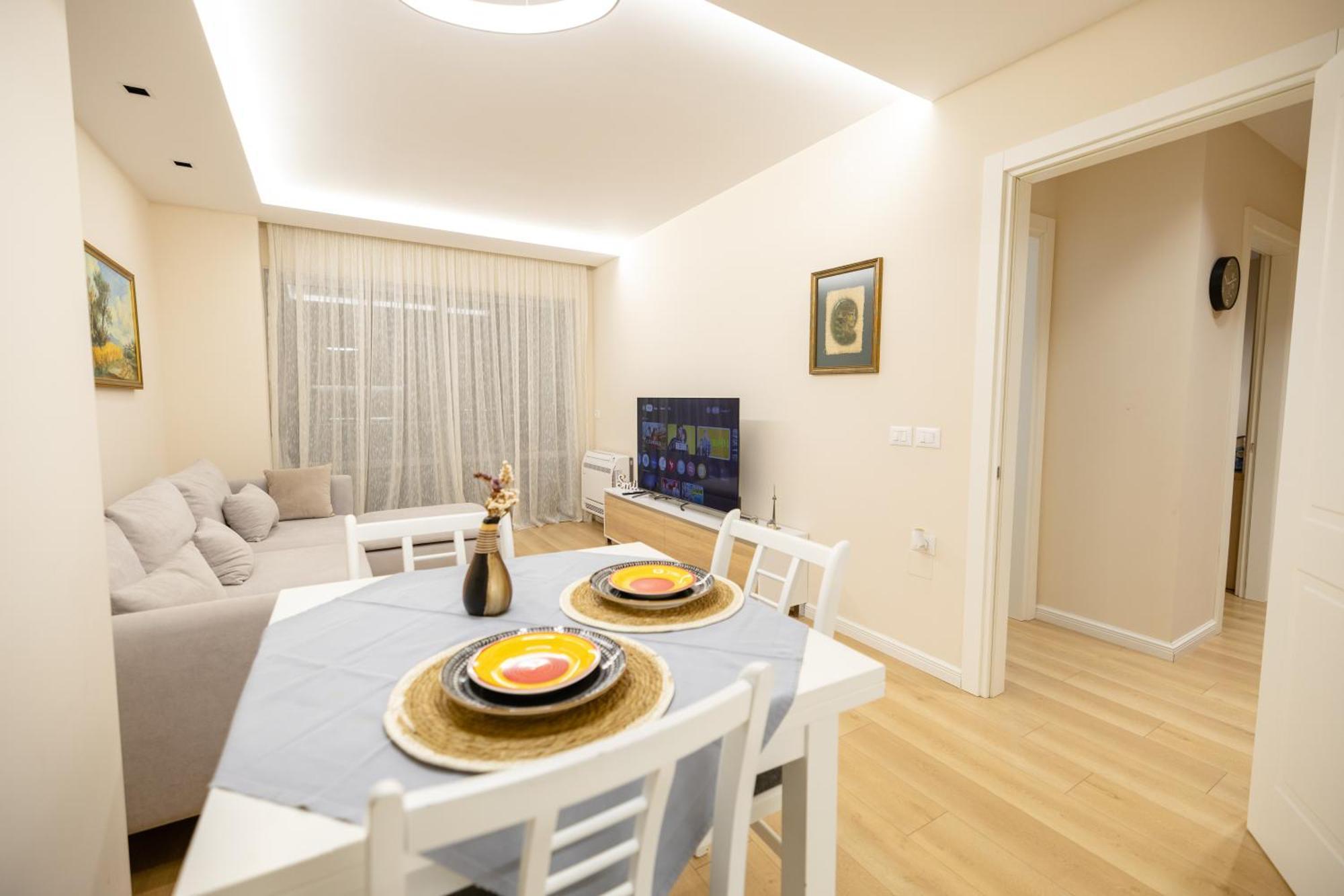 Luxury Center Observatori Apartment ติรานา ภายนอก รูปภาพ