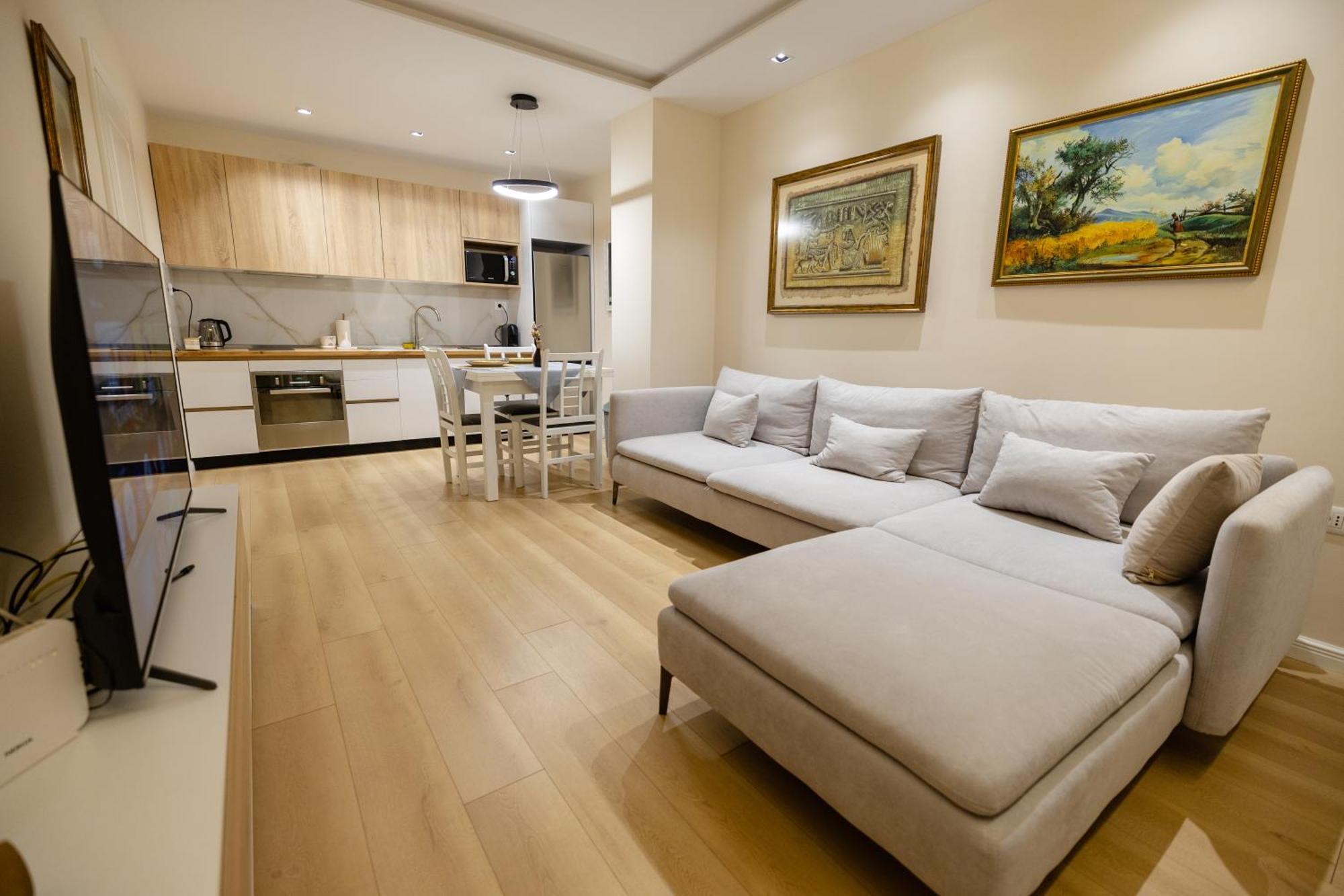 Luxury Center Observatori Apartment ติรานา ภายนอก รูปภาพ