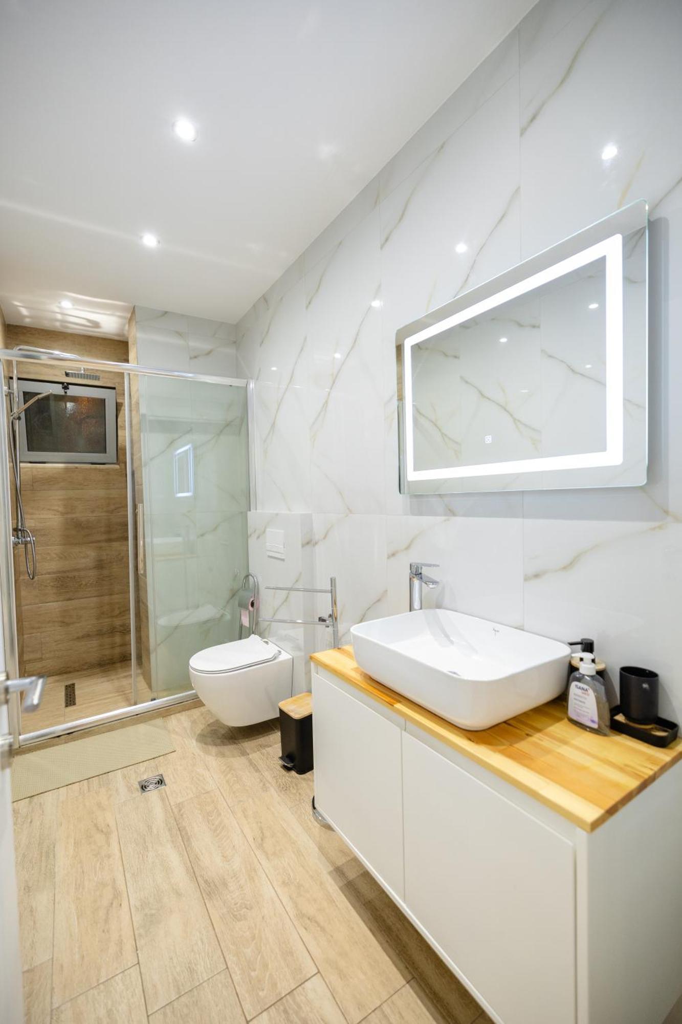 Luxury Center Observatori Apartment ติรานา ภายนอก รูปภาพ