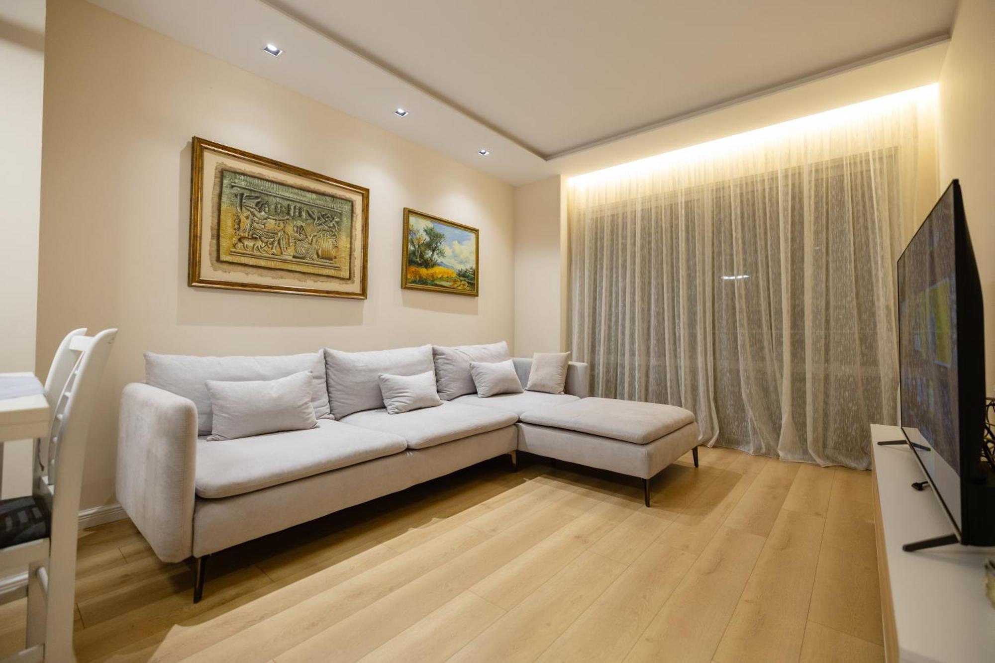 Luxury Center Observatori Apartment ติรานา ภายนอก รูปภาพ