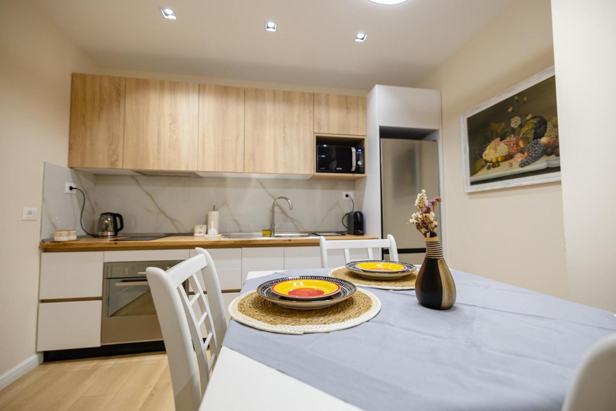 Luxury Center Observatori Apartment ติรานา ภายนอก รูปภาพ