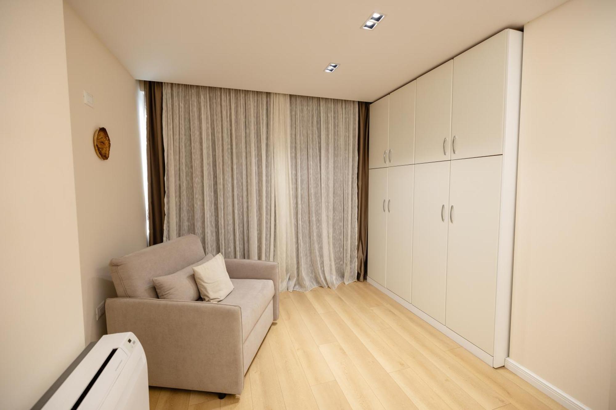 Luxury Center Observatori Apartment ติรานา ภายนอก รูปภาพ