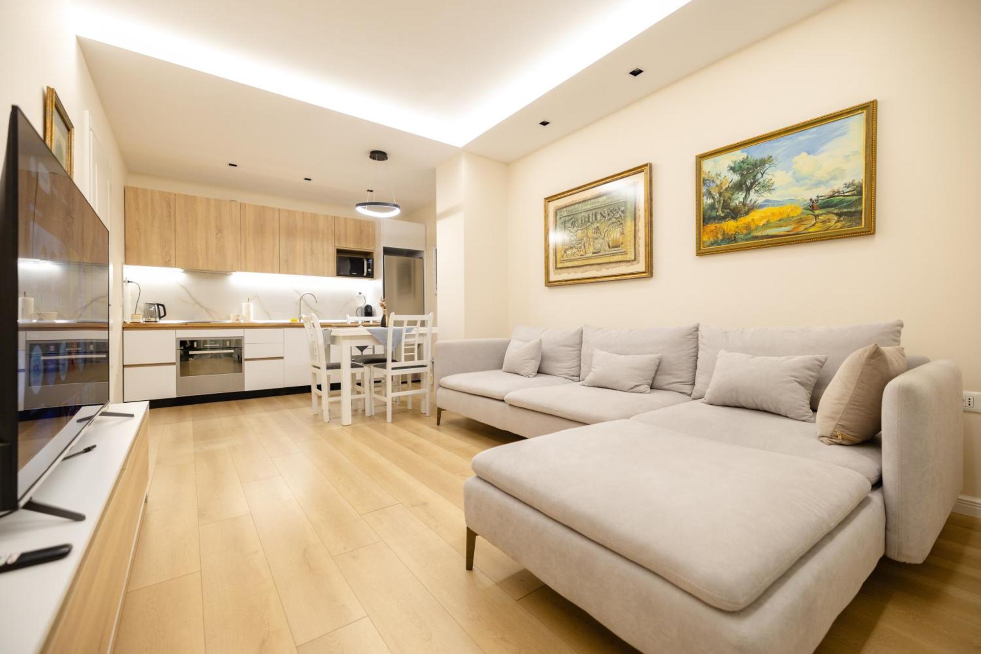 Luxury Center Observatori Apartment ติรานา ภายนอก รูปภาพ