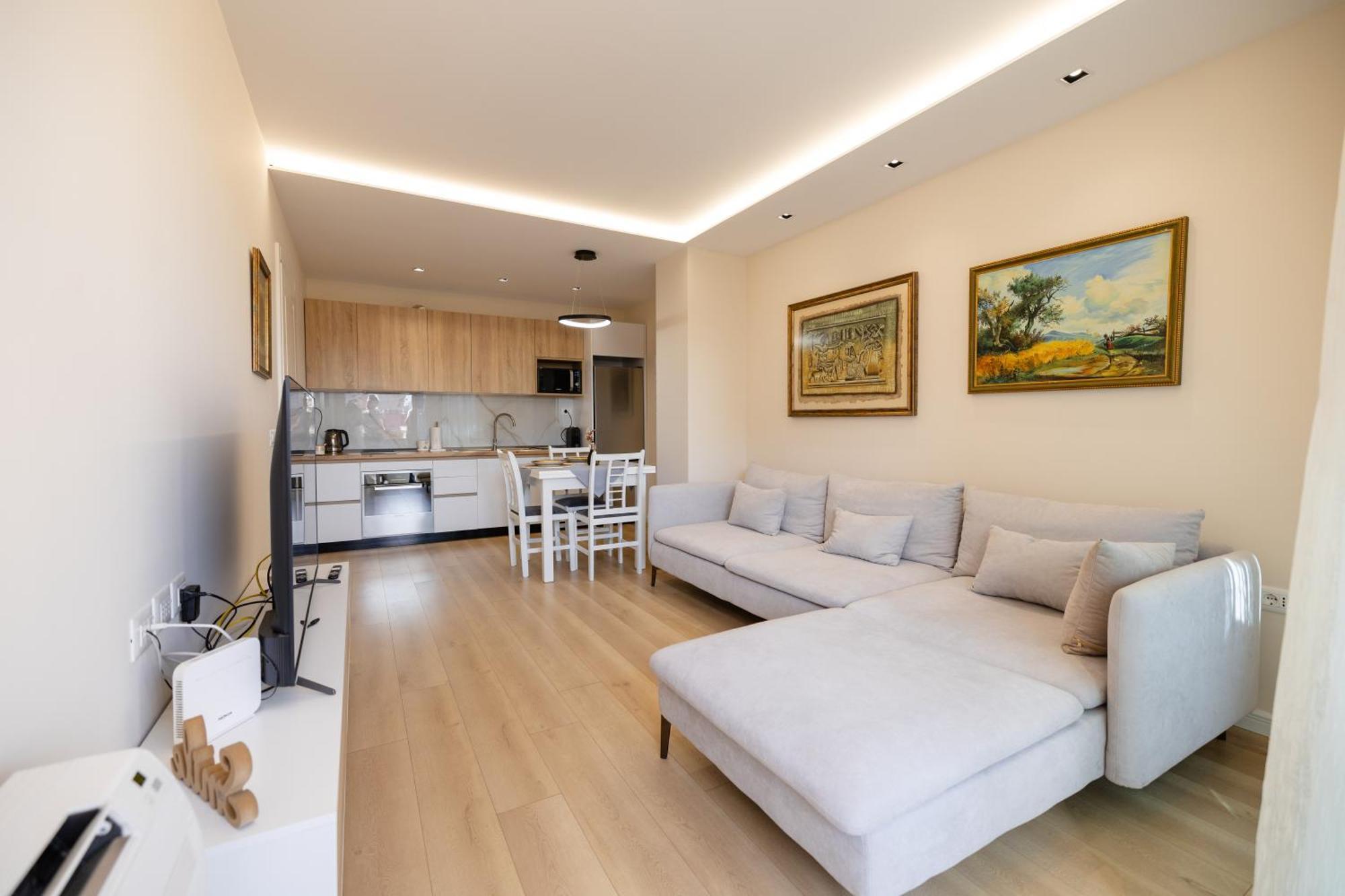 Luxury Center Observatori Apartment ติรานา ภายนอก รูปภาพ