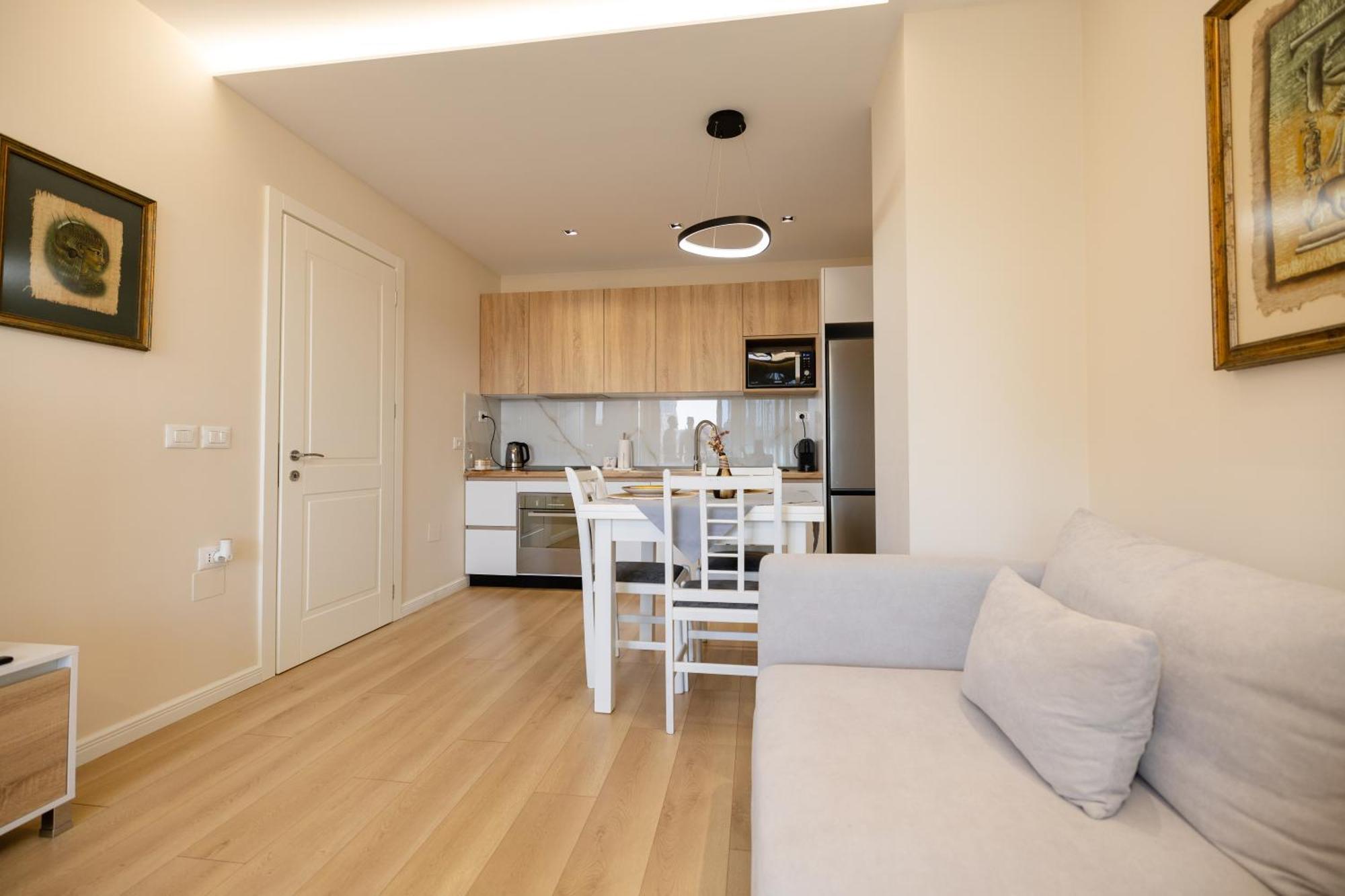 Luxury Center Observatori Apartment ติรานา ภายนอก รูปภาพ