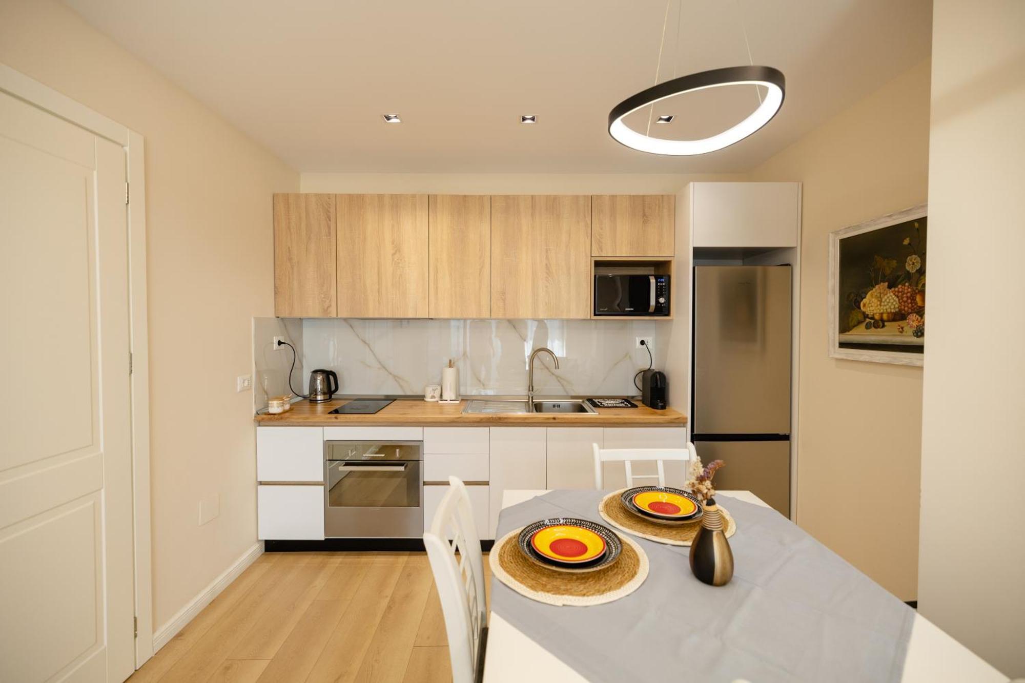 Luxury Center Observatori Apartment ติรานา ภายนอก รูปภาพ